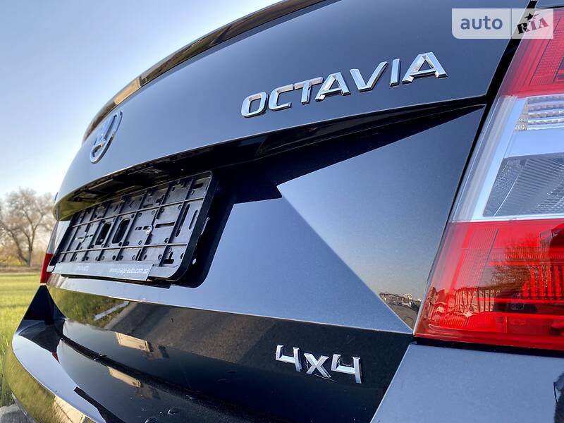 Седан Skoda Octavia 2018 в Дніпрі