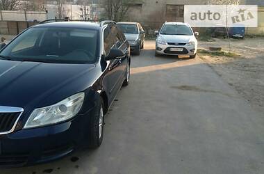 Універсал Skoda Octavia 2012 в 