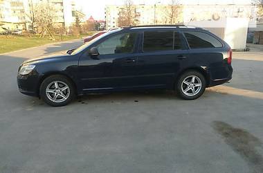 Універсал Skoda Octavia 2012 в 