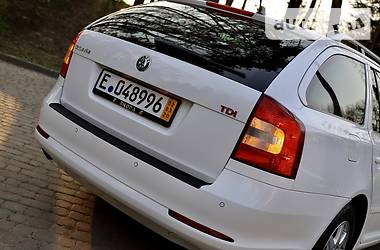 Універсал Skoda Octavia 2013 в Дрогобичі