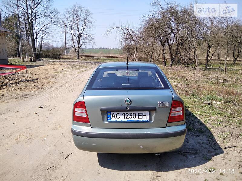 Хетчбек Skoda Octavia 2002 в Луцьку