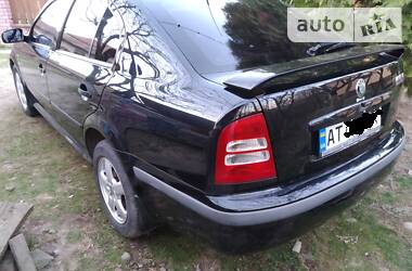 Хэтчбек Skoda Octavia 2002 в  фото 5 Хэтчбек Skoda Octavia 2002 в
