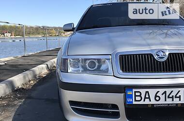 Ліфтбек Skoda Octavia 2001 в 