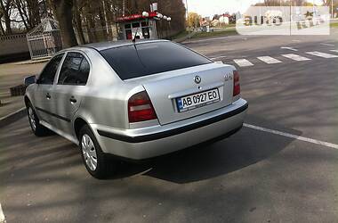 Седан Skoda Octavia 1999 в 