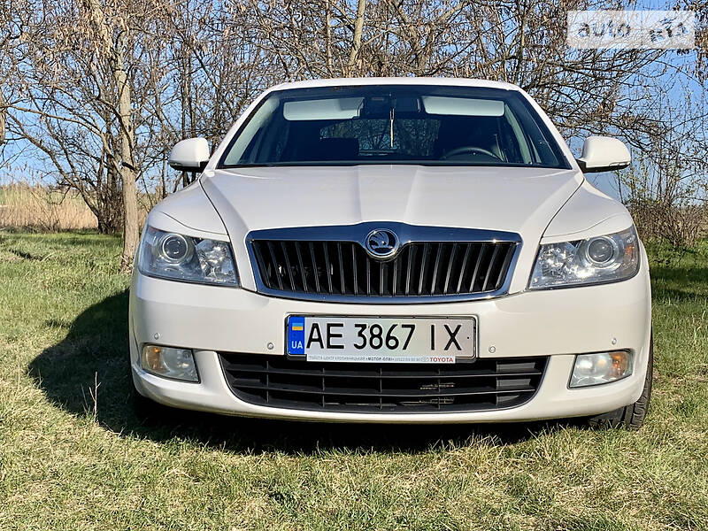 Седан Skoda Octavia 2012 в Кривому Розі