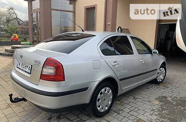 Седан Skoda Octavia 2006 в 