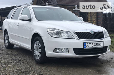 Универсал Skoda Octavia 2012 в 