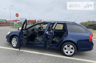 Універсал Skoda Octavia 2010 в 