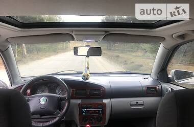 Хетчбек Skoda Octavia 1998 в 