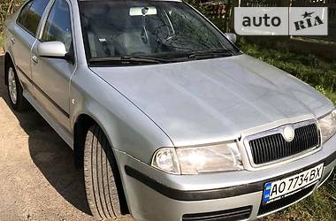 Ліфтбек Skoda Octavia 2003 в 