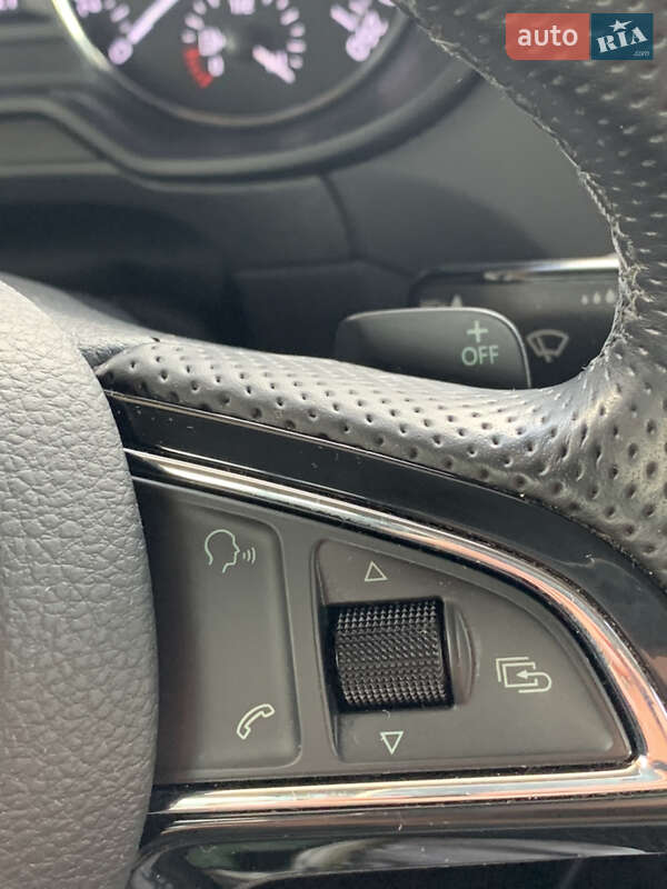 Універсал Skoda Octavia 2014 в Сваляві фото 28 Універсал Skoda Octavia 2014 в Сваляві