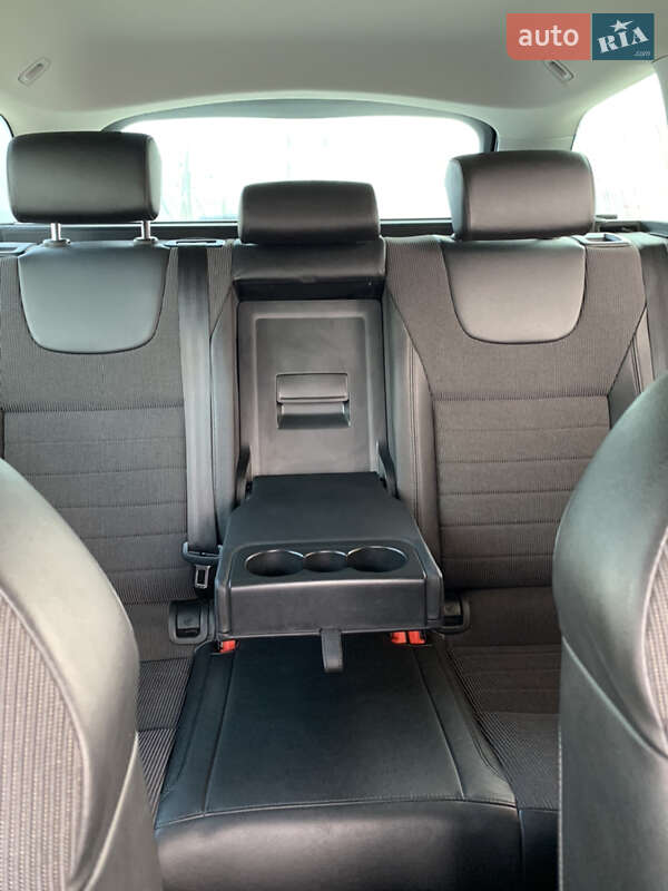 Універсал Skoda Octavia 2014 в Сваляві фото 16 Універсал Skoda Octavia 2014 в Сваляві