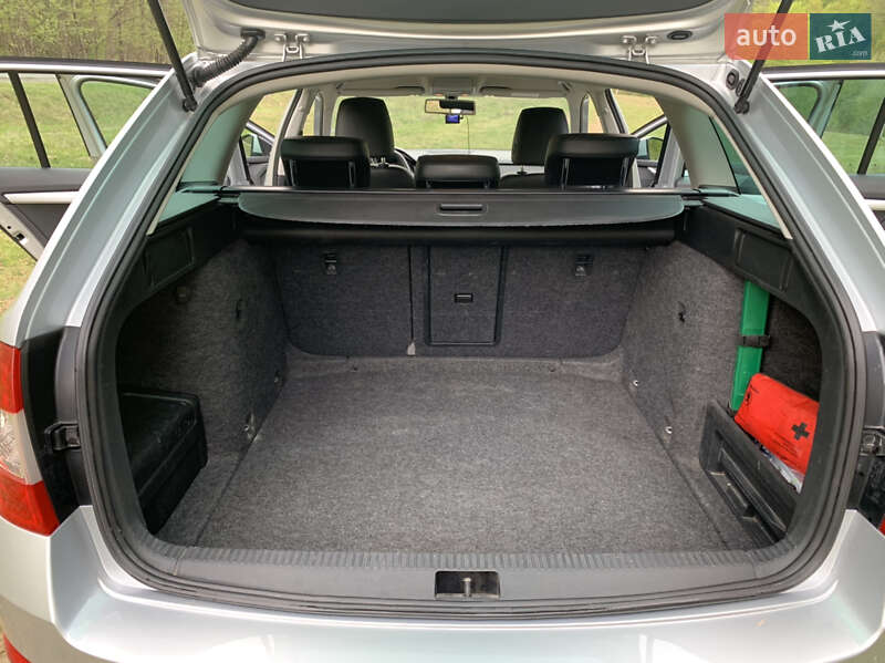 Універсал Skoda Octavia 2014 в Сваляві фото 18 Універсал Skoda Octavia 2014 в Сваляві