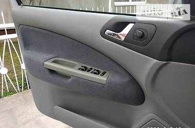 Хетчбек Skoda Octavia 2000 в 