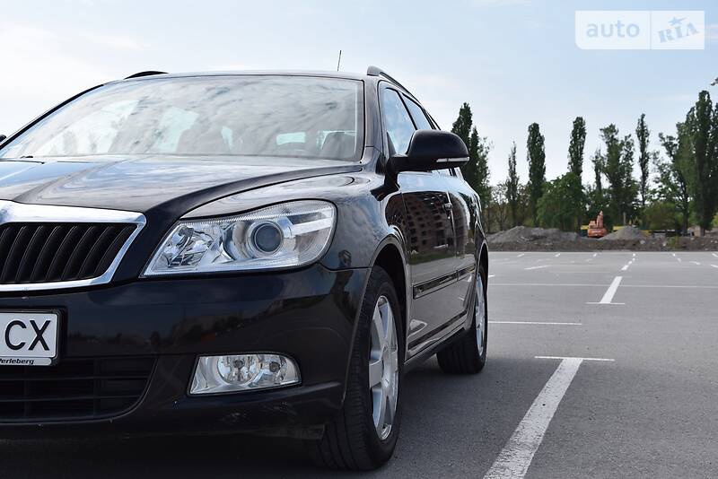 Універсал Skoda Octavia 2010 в Кам'янець-Подільському