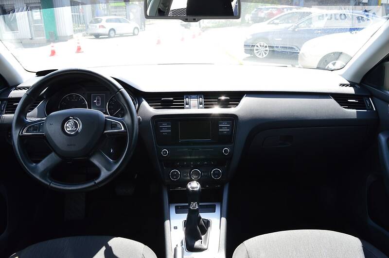 Лифтбек Skoda Octavia 2015 в Киеве