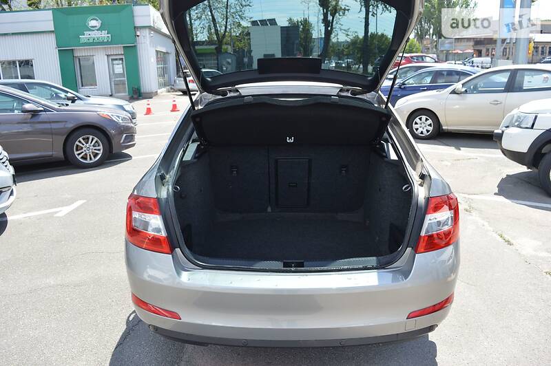 Лифтбек Skoda Octavia 2015 в Киеве