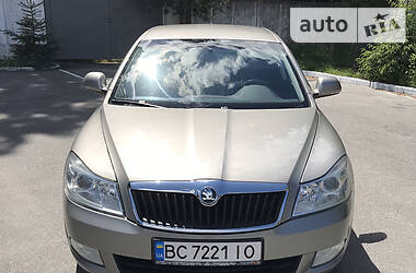 Седан Skoda Octavia 2011 в 