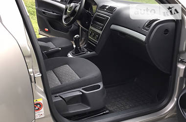Седан Skoda Octavia 2011 в 
