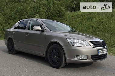 Седан Skoda Octavia 2011 в 