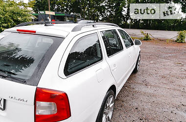 Универсал Skoda Octavia 2011 в Зборове