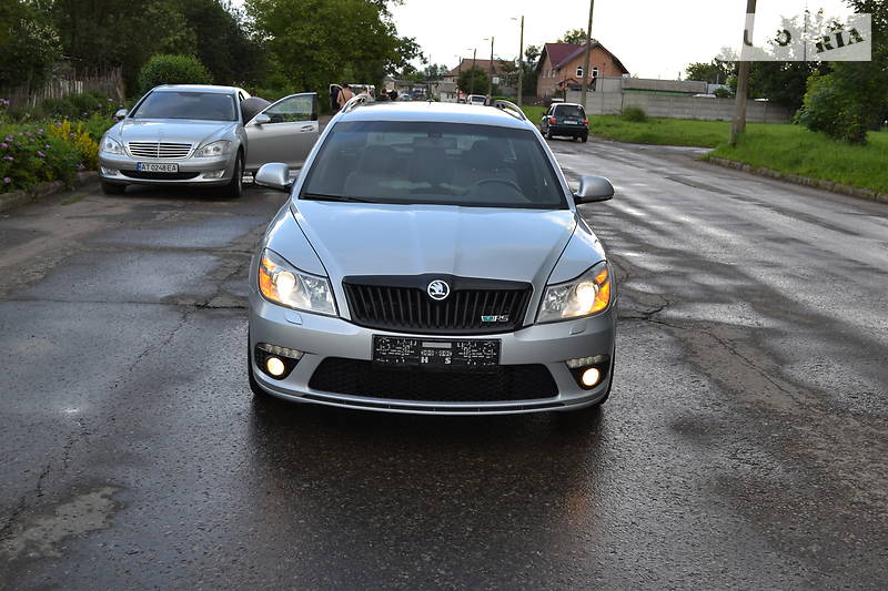 Універсал Skoda Octavia 2012 в Калуші
