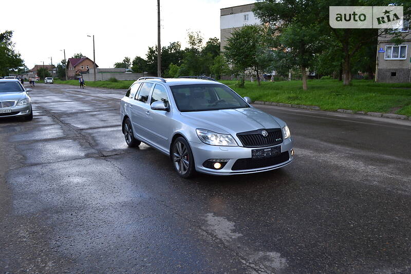 Універсал Skoda Octavia 2012 в Калуші