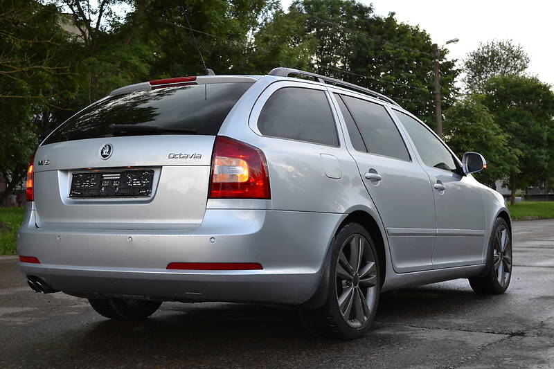 Універсал Skoda Octavia 2012 в Калуші