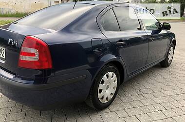 Седан Skoda Octavia 2012 в 