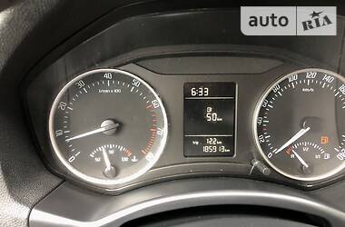 Седан Skoda Octavia 2012 в 