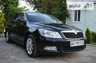 Седан Skoda Octavia 2010 в Харькове