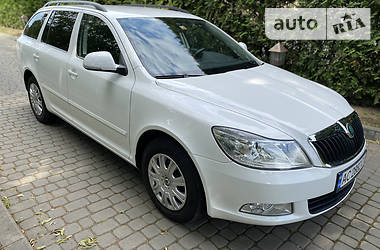 Універсал Skoda Octavia 2011 в Луцьку