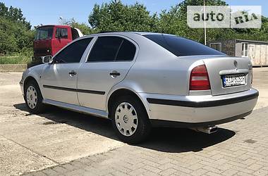 Седан Skoda Octavia 1998 в Стрые