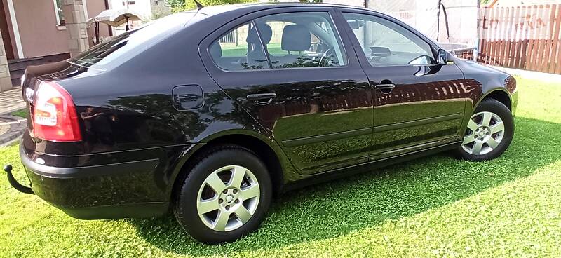 Седан Skoda Octavia 2008 в Коломые