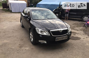 Седан Skoda Octavia 2011 в Кременце