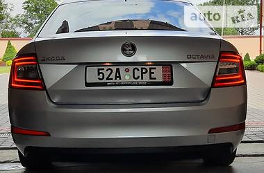 Хетчбек Skoda Octavia 2013 в 