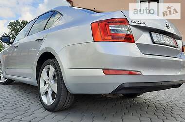 Хетчбек Skoda Octavia 2013 в 