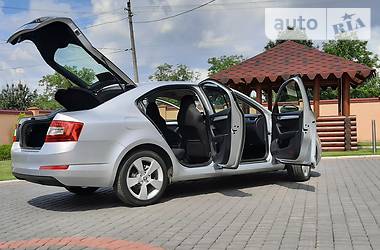 Хетчбек Skoda Octavia 2013 в 