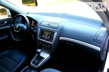 Універсал Skoda Octavia 2011 в 