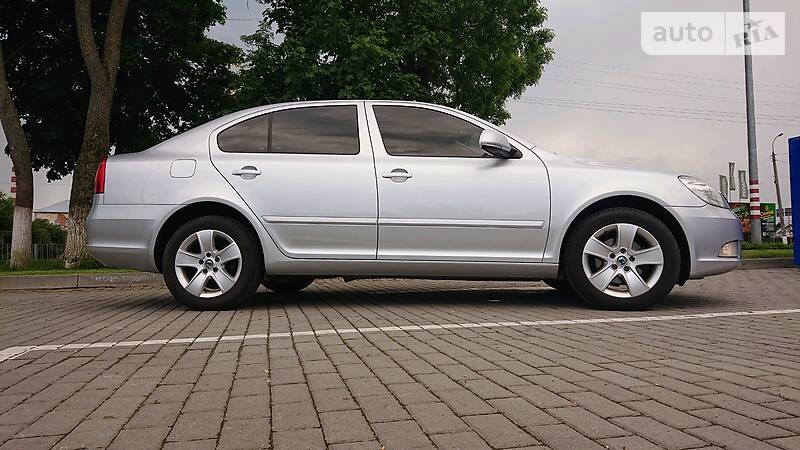 Седан Skoda Octavia 2011 в Коломиї