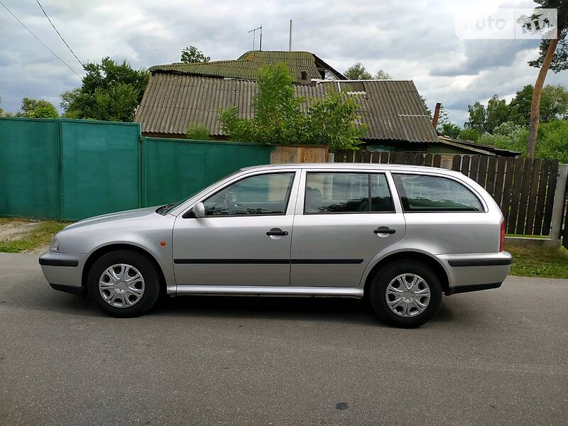 Універсал Skoda Octavia 1999 в 