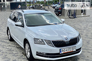 Універсал Skoda Octavia 2017 в 