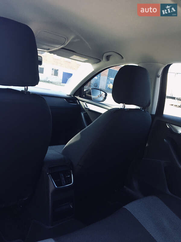 Лифтбек Skoda Octavia 2017 в Ивано-Франковске