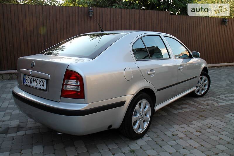 Седан Skoda Octavia 2002 в Полтаві