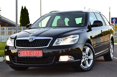 Універсал Skoda Octavia 2012 в 