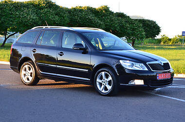 Універсал Skoda Octavia 2012 в 