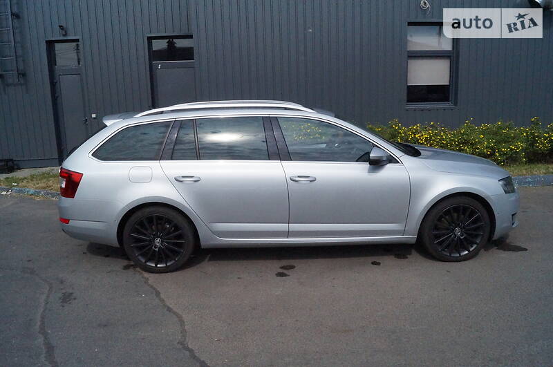 Універсал Skoda Octavia 2015 в Житомирі