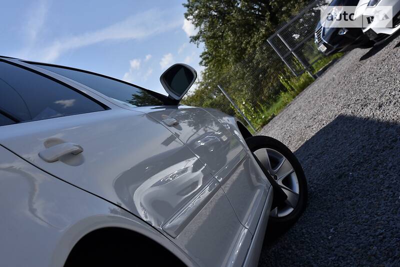 Універсал Skoda Octavia 2012 в Дрогобичі