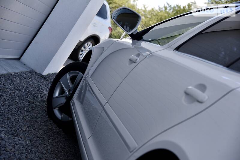 Універсал Skoda Octavia 2012 в Дрогобичі