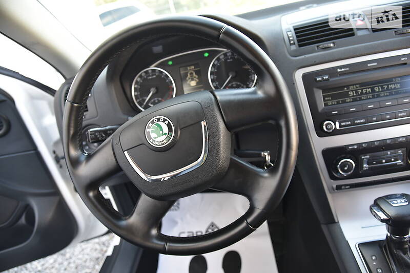 Універсал Skoda Octavia 2012 в Дрогобичі